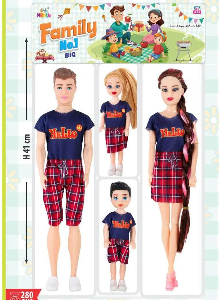 Set of family dolls with a packaging display showing four dolls and a measurement chart.