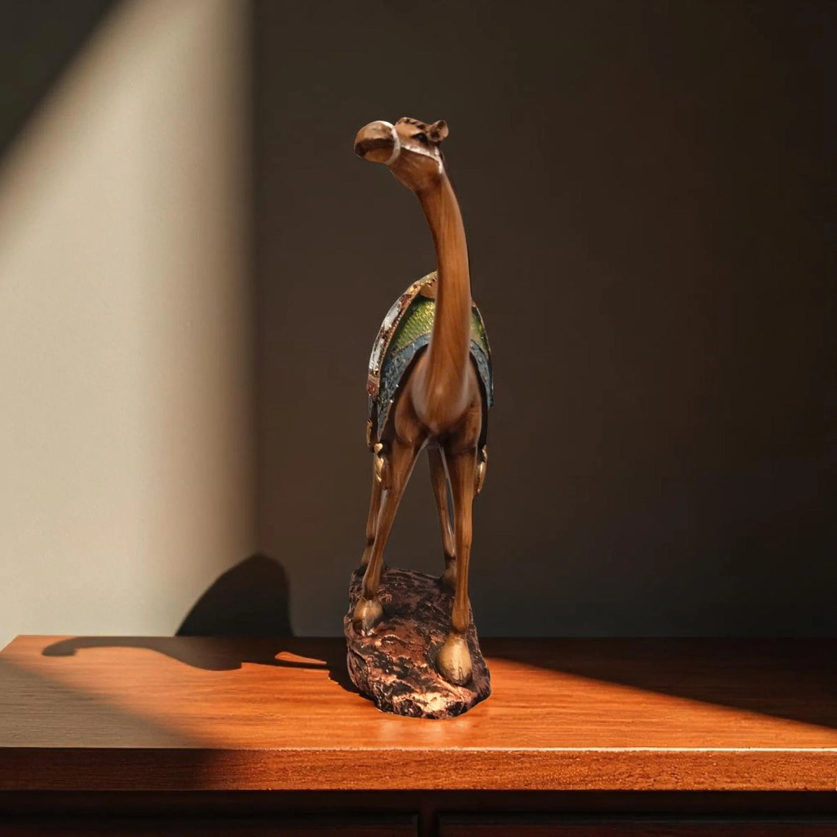 Desert Decor Camel Showpiece Handcrafted Gift Motumal-motumal