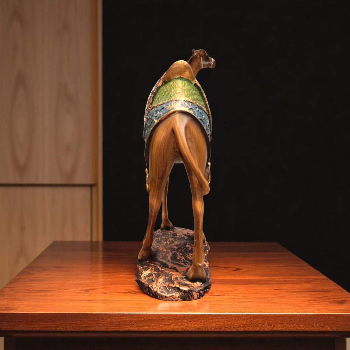 Desert Decor Camel Showpiece Handcrafted Gift Motumal-motumal