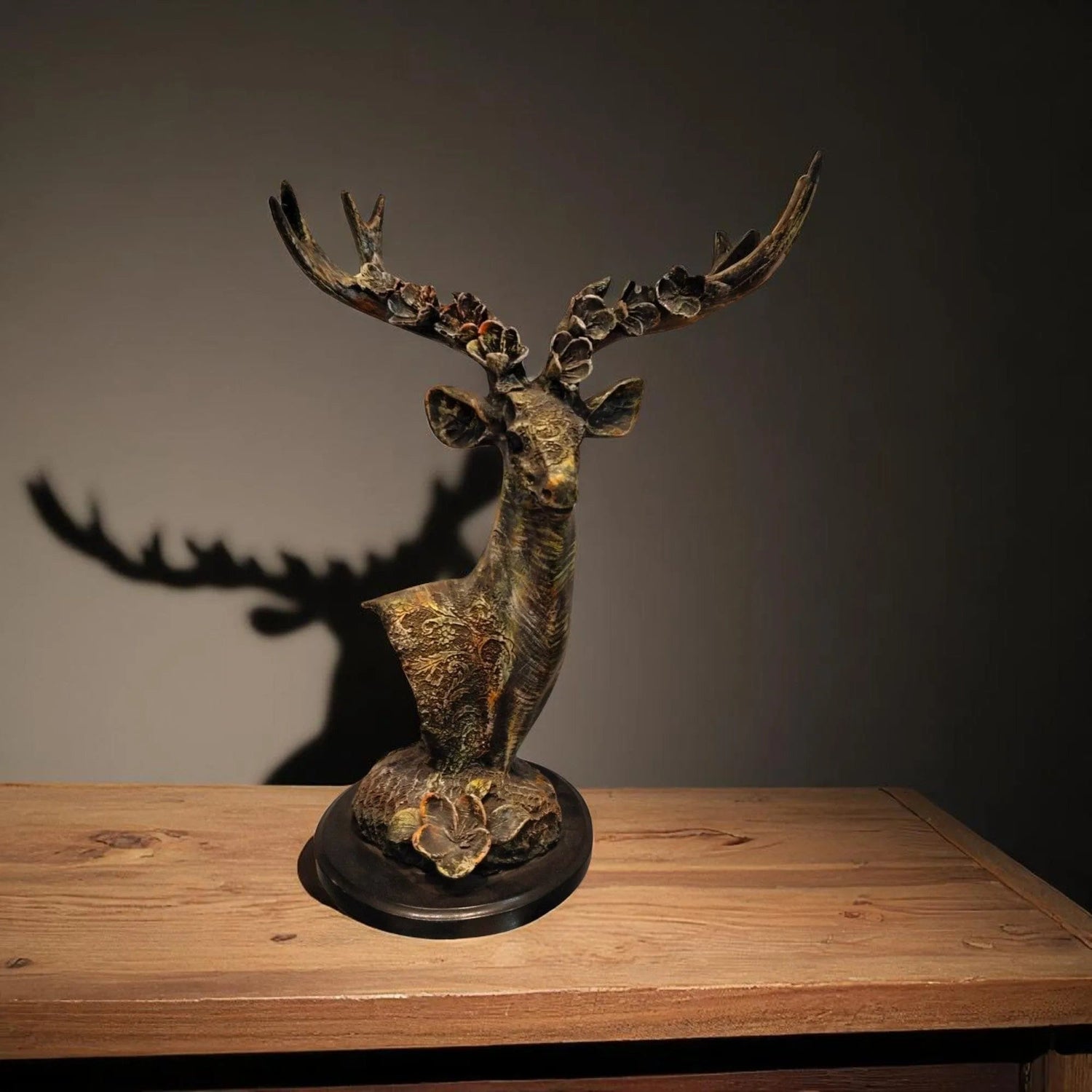 Forest Grace Antique Deer Head Showpiece Polyresin Decor Motumal-motumal