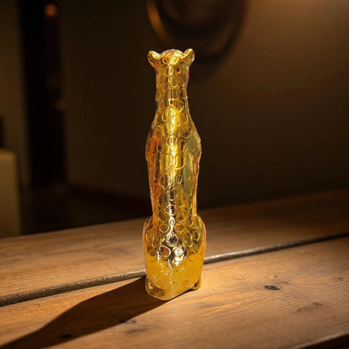 Golden Cheetah Majesty Showpiece Luxurious Home Decor Motumal-motumal