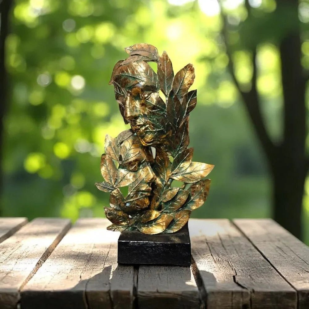 Leaf Love Abstract Golden Couple Sculpture Home Decor Motumal-motumal