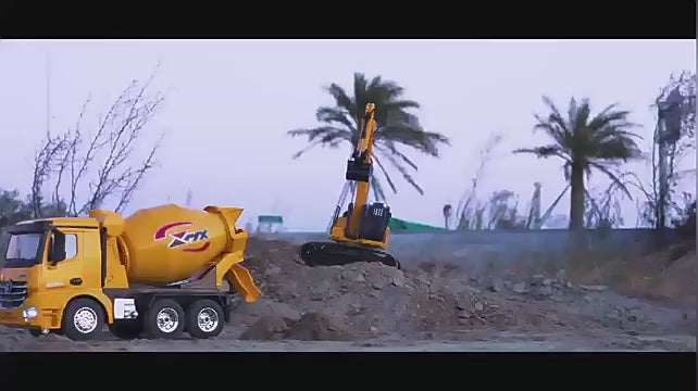 LKToys 9 channel rc cement mixer truck demo showing drum rotation light and sound functions