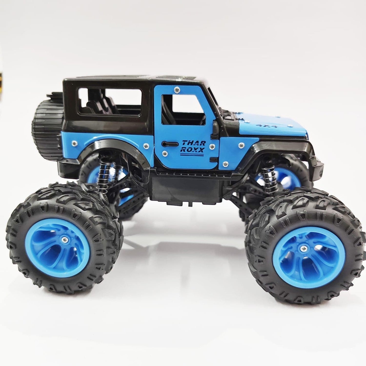 Rock Explorer 4x4 Remote Control Car Blue Scale One Eighteen-motumal