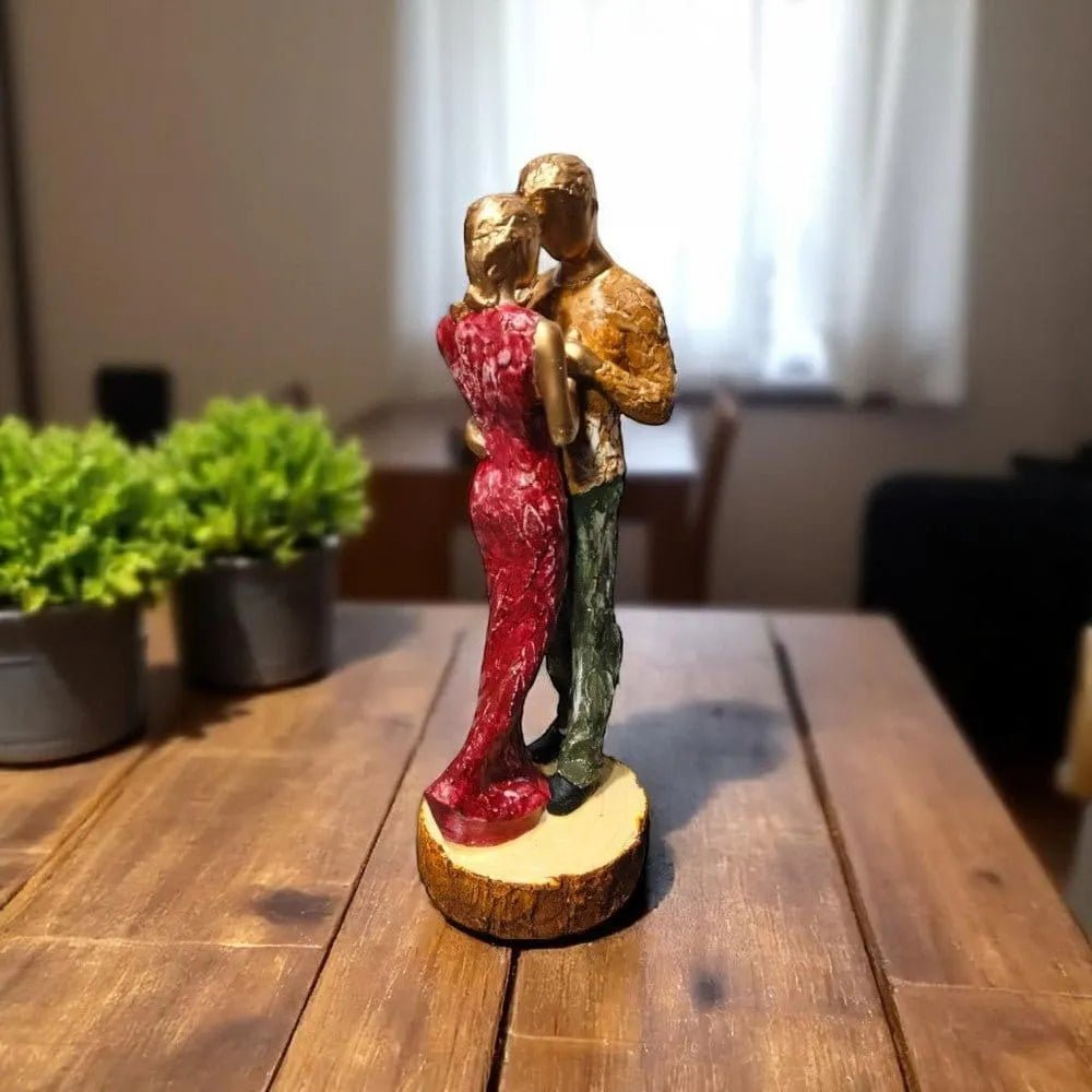 Wooden Romance Couple Showpiece Rustic Embrace Decor Motumal-motumal